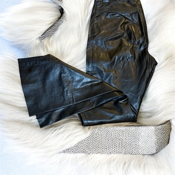 Theory Pants - Theory Black Leather Pants Size 8 - Stylish Flared Fit